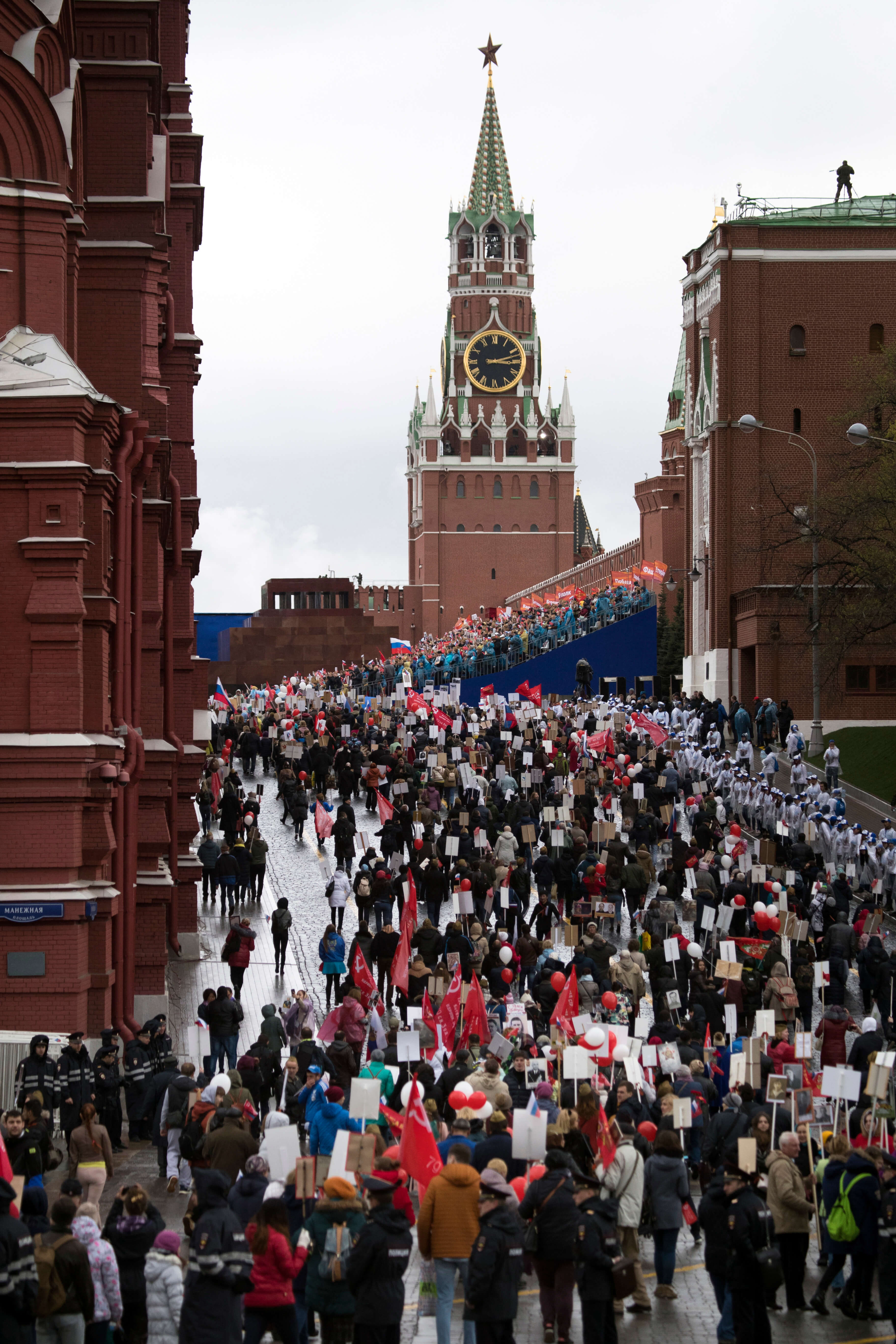 Russia celebrates Nazi Germany’s defeat on Victory Day, May 9, 2017. (Photo: AP)